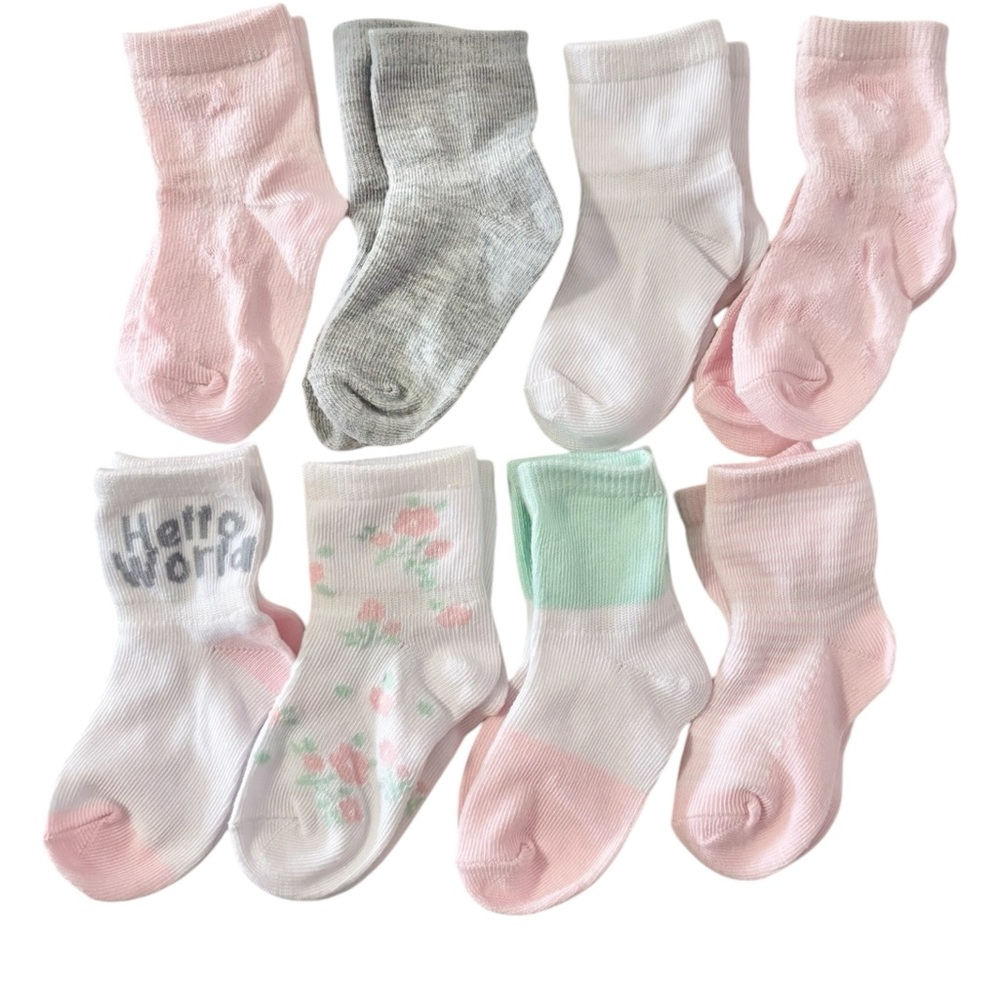 🆕 Baby Socks Set of 8 pairs size 6-12 months